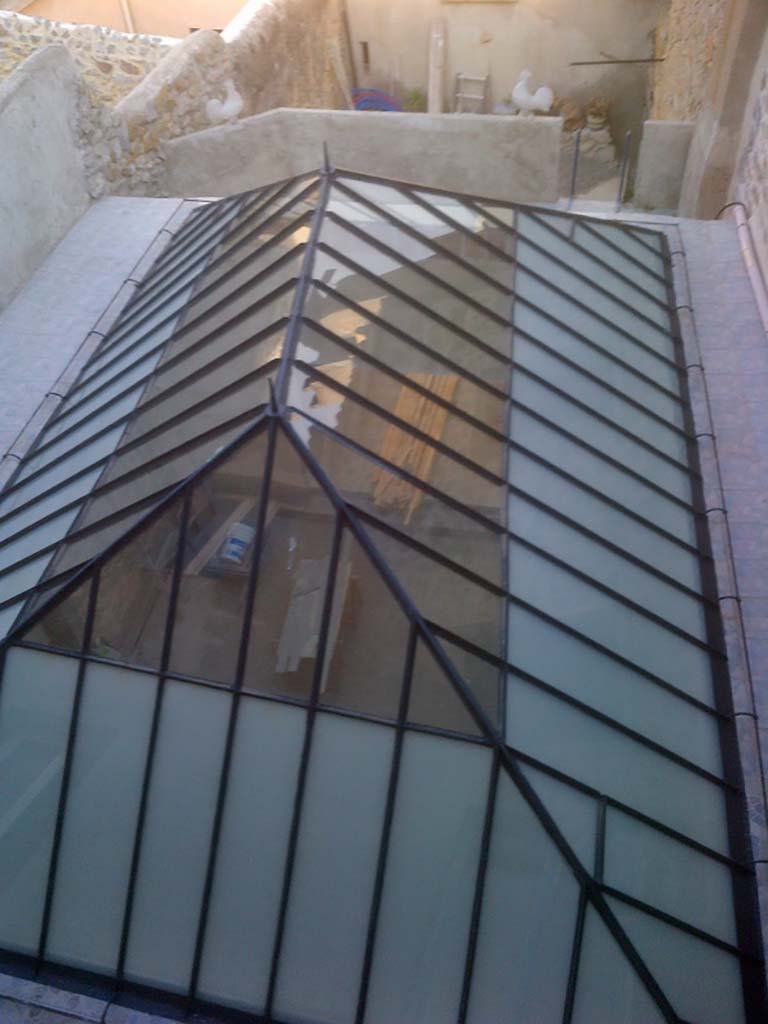 Rénovation verrière Gruissan en verre feuilleté opaque et transparent